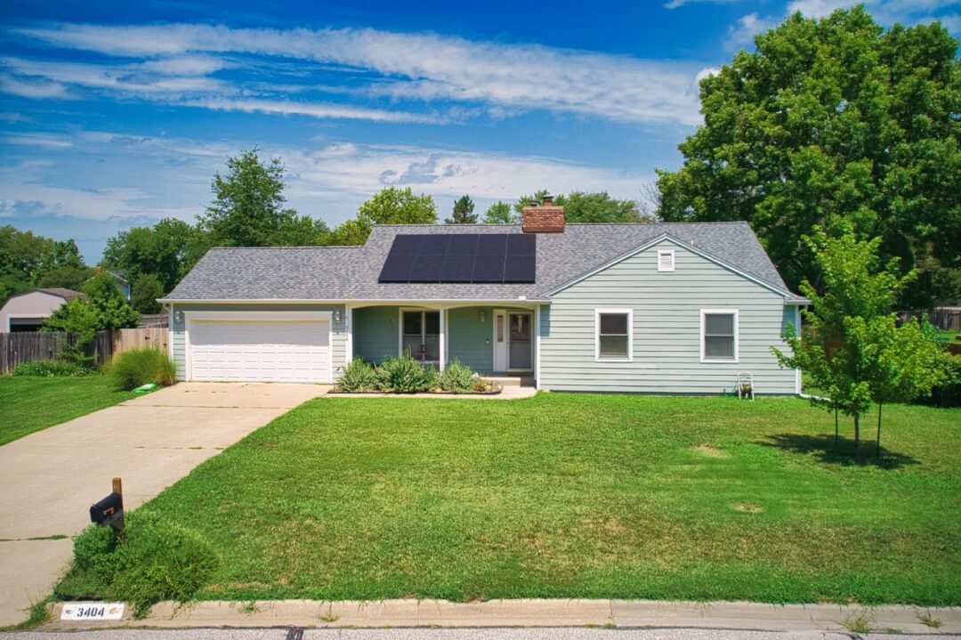 4 kW Residential REC Solar Installation in Lawrence, Kansas